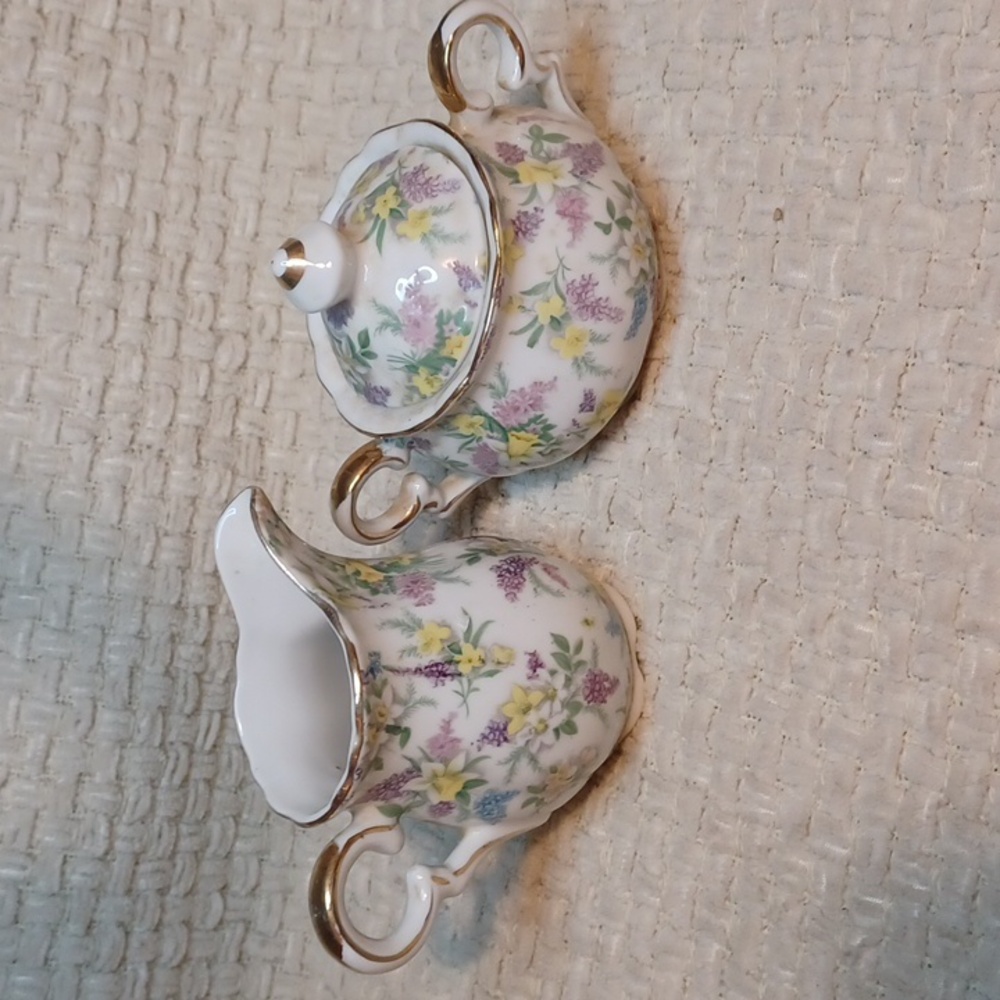 Vintage Lefton China Sugar & Creamer